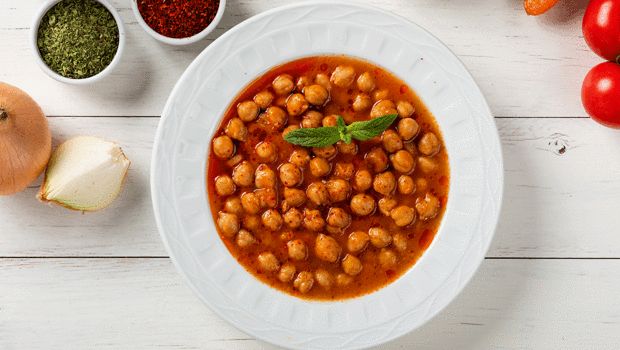 12 Nisan 2026 Ev Yemekleri Menüsü: Kremalı Mantar Çorbasından Höşmerime