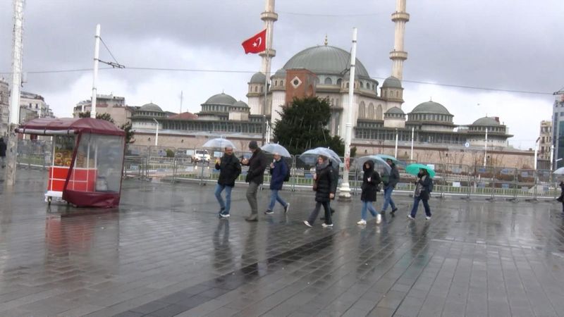 Meteoroloji'den 8 İle Sarı Kodlu Uyarı: İşte Günlük Hava Durumu