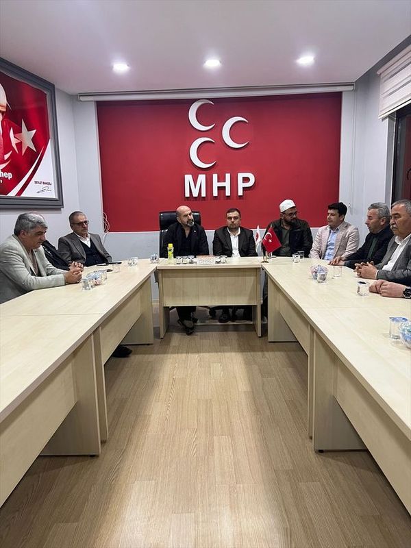 MHP Kavak İlçe Başkanlığı Alparslan Türkeş'i Anma Töreni Düzenledi