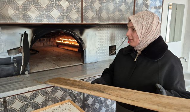 Gamze Şimşek: Egirdir’de Fırıncılıkla Kadın Gücünü Temsil Ediyor