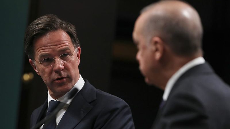 Rutte ve Erdoğan NATO Liderler Zirvesi İçin Hazırlıkları Görüştü