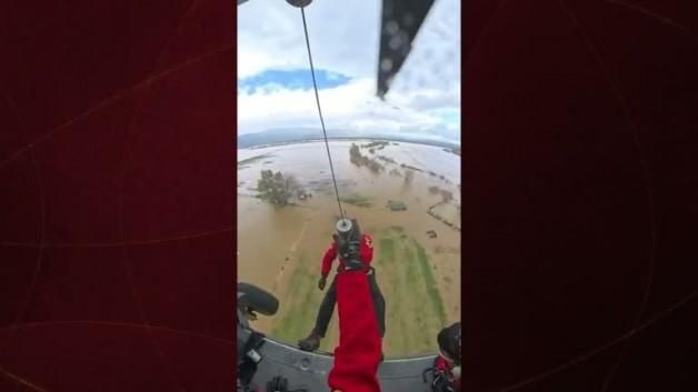 Aydın'da Sel Mağduru Vatandaş Jandarma Helikopteriyle Kurtarıldı