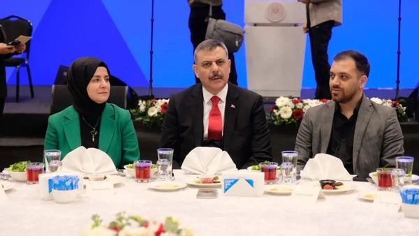 Bakan Çiftçi: Türkiye Kendi Geleceğini Belirliyor