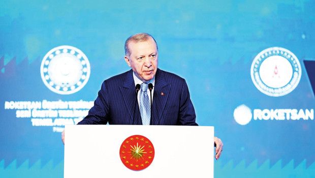Cumhurbaşkanı Erdoğan ve Macron Görüşmesinde Ateşkesin Korunması Vurgulandı