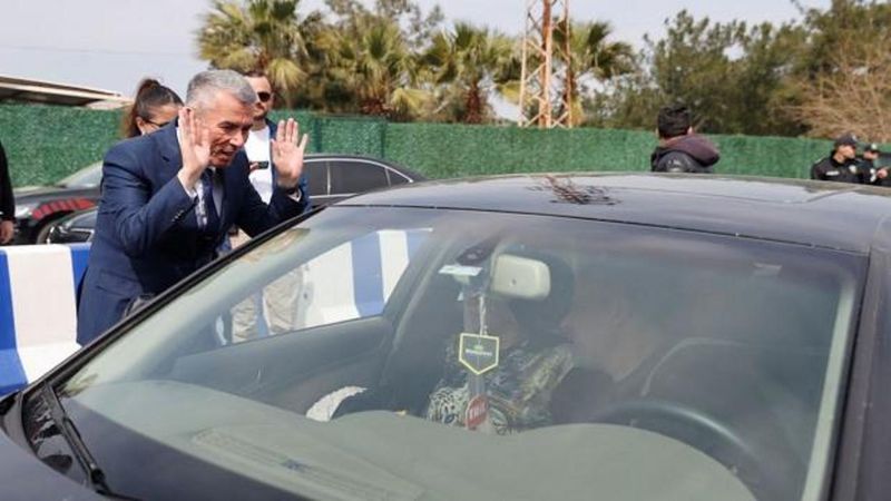 Bodrum'a Bayramda 25 Bin Araç Giriş Yaptı, Kaymakam Ali Sırmalı Karşıladı