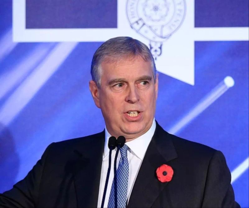 Eski İngiltere Prensi Andrew, Kamu Görevini Kötüye Kullanma Şüphesiyle Gözaltına Alındı