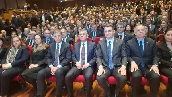 Özgür Özel: Türkiye Genelinde Otizm Destek Merkezleri ve Rehabilitasyon Projeleri Yaygınlaşacak