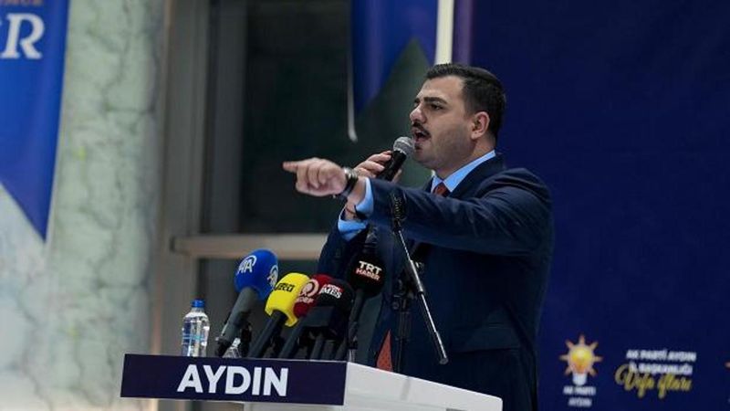 Eyyüp Kadir İnanç: Özlem Hanım'ın Yanındayız, CHP Yönetimi Kriz İçinde