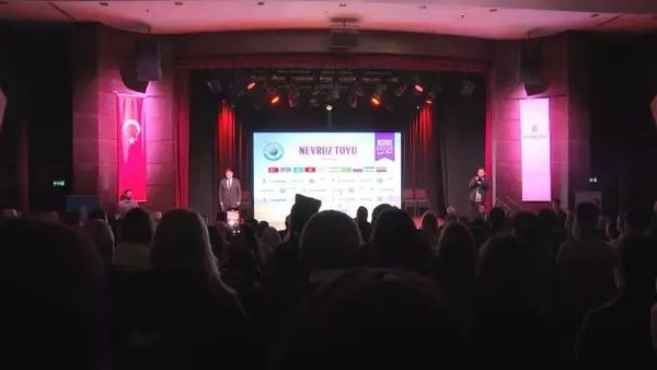 İstanbul'da Nevruz Bayramı Topkapı ve Fatih'te Coşkuyla Kutlandı