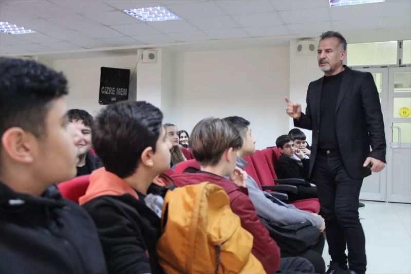 Cizre'de LGS’ye Hazırlık ve Motivasyon Semineri Yapıldı