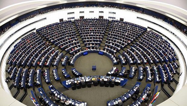 Avrupa Parlamentosu, ABD'nin Rusya'ya Yaklaşımına Endişe Duyuyor