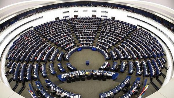 Avrupa Parlamentosu, ABD'nin Rusya'ya Yaklaşımına Endişe Duyuyor