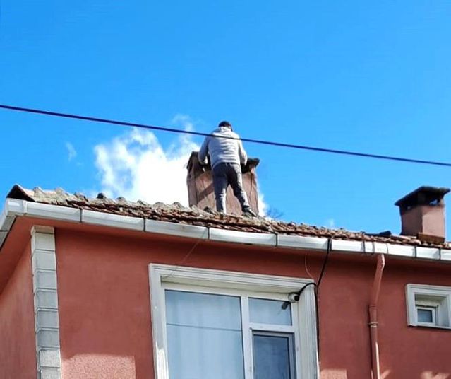 Muratlı'da Bacadaki Yavru Kediler İtfaiye Ekiplerince Kurtarıldı