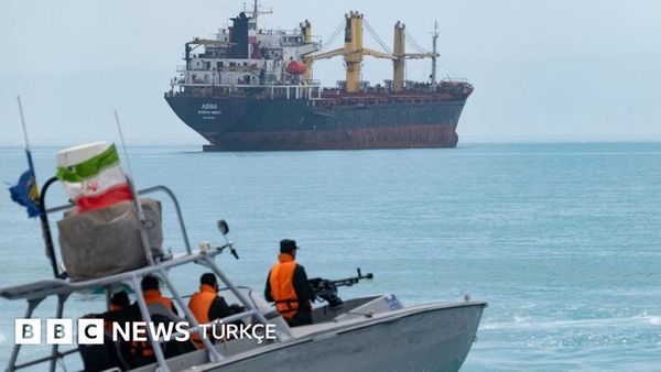 İran, Hürmüz Boğazı'nı Stratejik Silahı Haline Getirdi