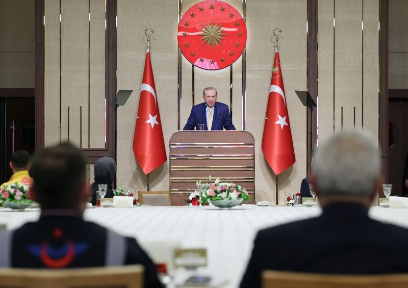 Cumhurbaşkanı Erdoğan'dan İsrail saldırıları ve laiklik bildirisine sert tepki