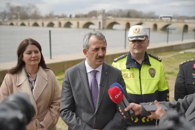 Edirne'de Ramazan Bayramı İçin Güvenlik ve Trafik Tedbirleri Açıklandı