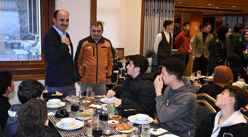 Konya'da Ramazan İftarında Gazzeli Ailelerle Anlamlı Buluşma