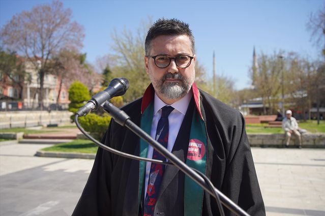 Edirne'de Avukatlar Günü Töreni Atatürk Anıtı'nda Kutlandı