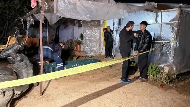 Antalya'da Suriye Uyruklu Kadın Cinayetiyle İlgili 10 Şüpheli Adliyeye Sevk Edildi