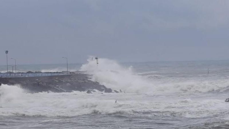 Meteoroloji'den Saatte 70 km Hıza Ulaşacak Kuvvetli Fırtına ve Kritik Yağış Uyarısı