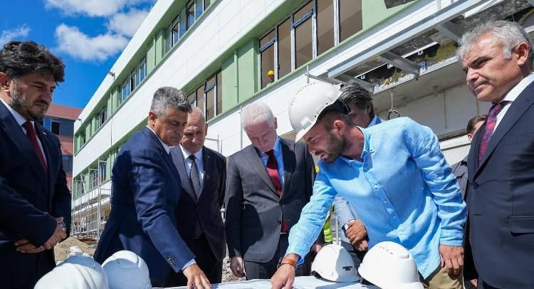 İstanbul'da Eğitimde Büyük Dönüşüm: Tam Gün Eğitime Geçiş İçin 186 Okul Yenileniyor