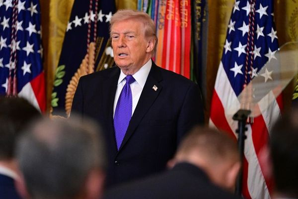 Trump, İran ile İki Haftalık Ateşkes Anlaşmasını Onayladı