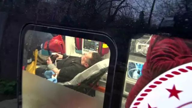 Beykoz'da İETT Otobüsü Kontrolü Kaybederek Kaza Yaptı