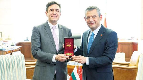 Özgür Özel: Çiftçilere Mazot 31-32 Lira Olacak, Netanyahu ve Trump’a Tepki