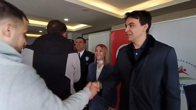 Bilecik Pazaryeri'nde Ramazan Bayramı'nda Protokol ve Vatandaşlar Bir Araya Geldi