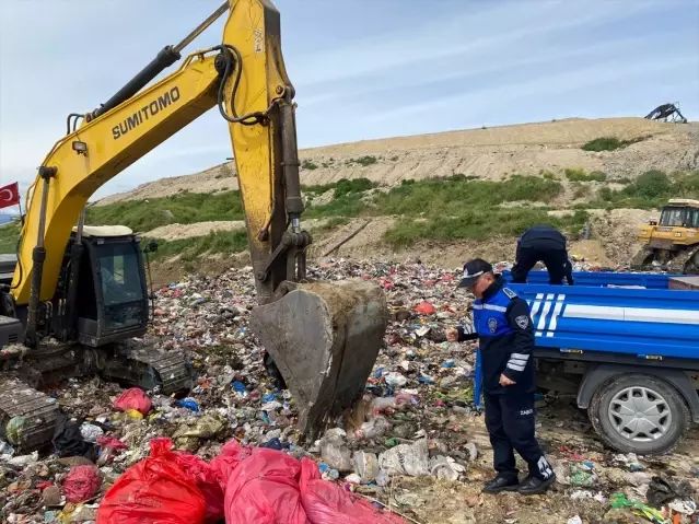 Tarsus'ta Sağlıksız Köfte ve Lavash İmha Edildi