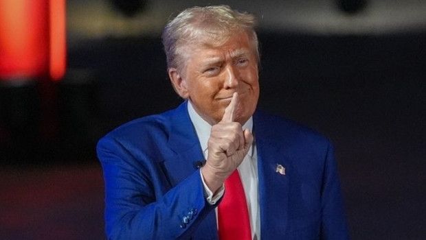 Trump, Adalet Bakanı Pam Bondi’yi Görevden Aldı