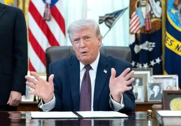 Trump: ABD İran'dan Hızlıca Çıkacak, Gerekirse Geri Döner