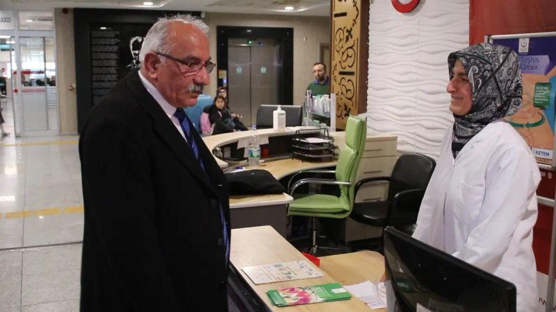 Erken Teşhisle Kolon Kanseri Rize'de Başarıyla Tedavi Edildi