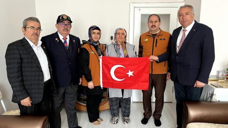 Konya Büyükşehir, Şehit Polis Ailelerine Anlamlı Ziyaretler Gerçekleştirdi