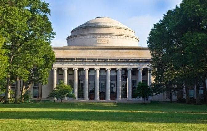 Epstein Belgeleri ABD’nin Önde Gelen Üniversiteleriyle Bağlantıları Ortaya Koydu