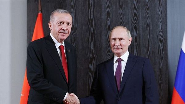 Cumhurbaşkanı Erdoğan, Rusya Devlet Başkanı Putin ile İkili ve Bölgesel Konuları Görüştü
