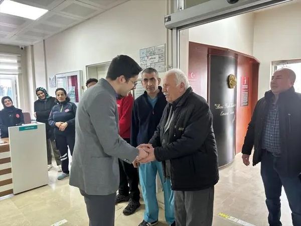 Kaymakam Eskimez, Ramazan Bayramı'nda Görevli Personeli Ziyaret Etti