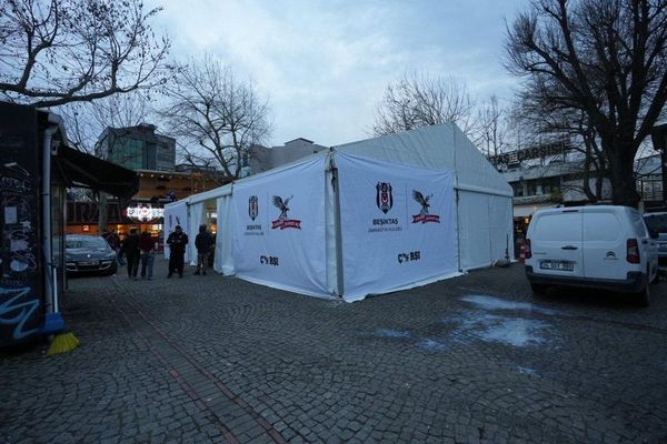 Beşiktaş Başkanı Serdal Adalı Taraftarlarla İftarda Buluştu