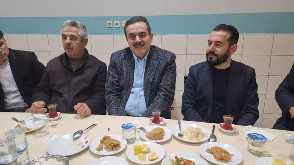 Haluk İpek, Merzifon Madencileriyle İftar Sofrasında Buluştu