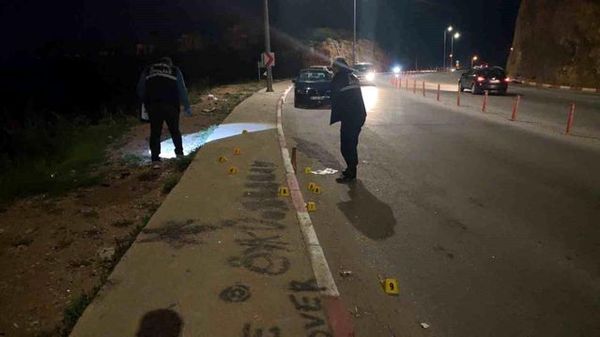 Kepez’de Havaya Ateş Eden Şahıs Yunus Timlerince Gözaltına Alındı