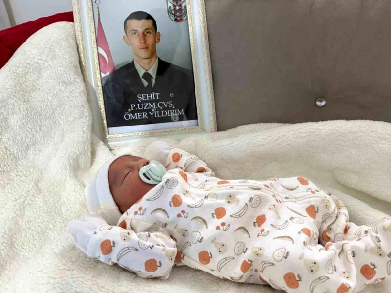 Sivas'ta Şehit Uzman Çavuş Ömer Yıldırım'ın Adı Yeni Doğan Yeğeninde Yaşatılacak