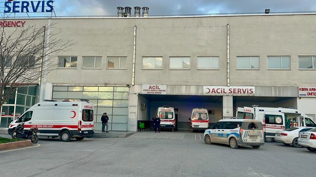 Malatya Yeşilyurt'ta Akraba Kavgası: İki Kardeş Bıçaklandı