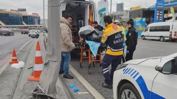 Esenyurt'ta Yağışlı Havada Motosiklet Kazası: Sürücü Hayatını Kaybetti