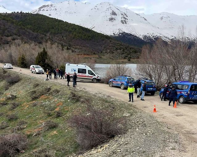 Adana Kürebeli Göletinde Kadın Cesedi Bulundu