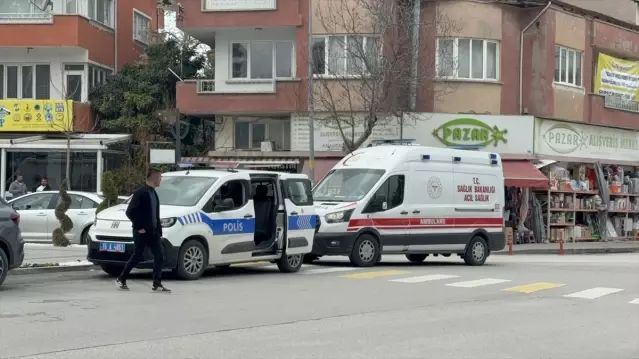 Burdur'da Bıçaklı Kavgada 2 Kişi Yaralandı