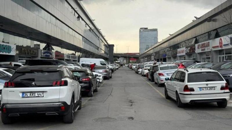 Hürmüz Boğazı Krizi İkinci El Otomobil Piyasasını Olumsuz Etkiledi