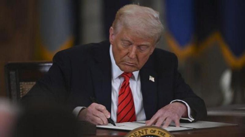 ABD Dolarında Tarihi Adım: Başkan Trump'ın İmzası Banknotlarda Yer Alacak