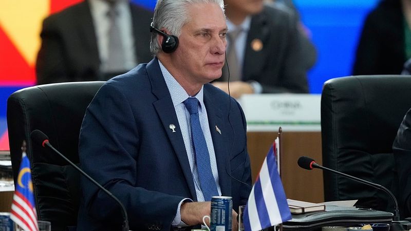 Küba Lideri Diaz-Canel: Her Türlü Saldırı Güçlü Direnişle Karşılanacak