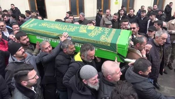 Erzurum'da Düşen Buz Sarkıtı Genç Adamın Ölümüne Neden Oldu