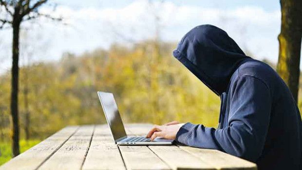 İstanbul'da Siber Suç Çetesi 19,8 Milyon Kişinin Verilerini Çaldı